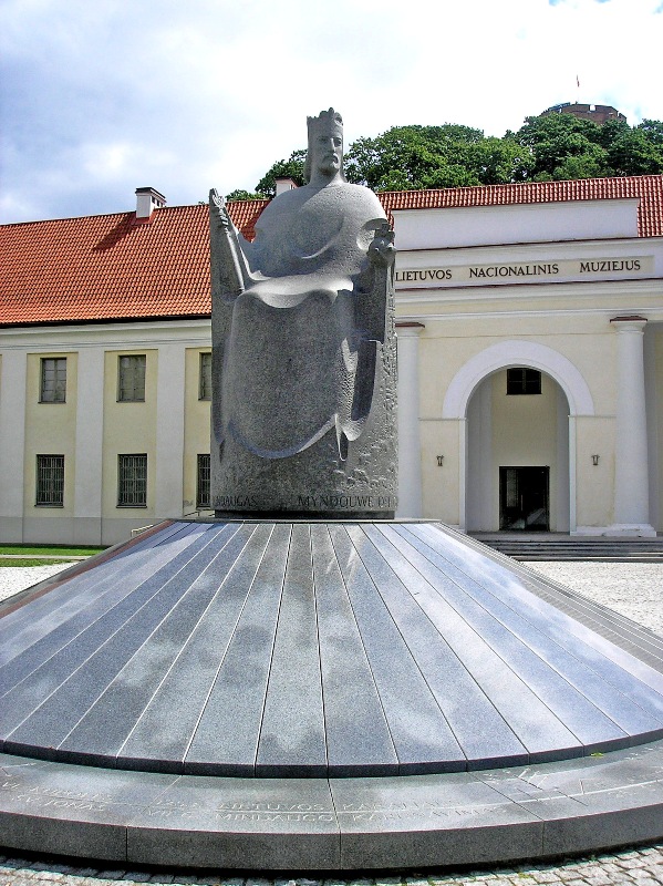 Mindaugo paminklas1 1